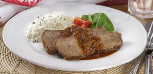 Paleta bovina ao molho